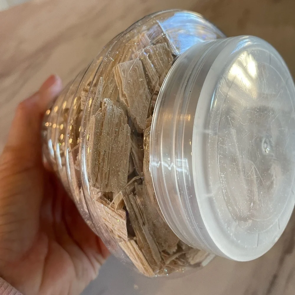 PIER 1 IMPORTS SPARKLE/GLITTER WOOD CHIPS TABLE SCATTER/BOWL FILLER
